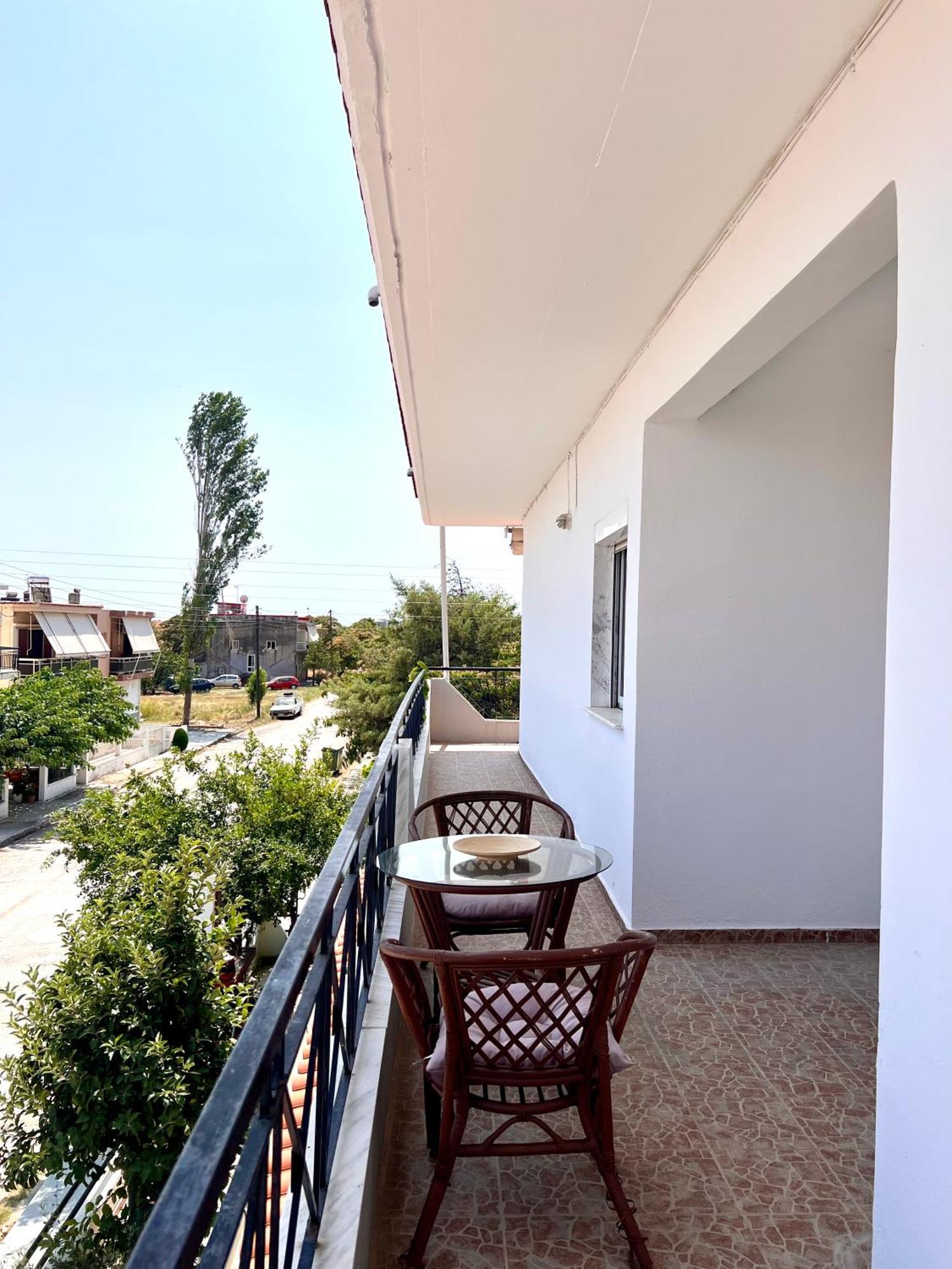 Dimitra House Entire Apartment With Balcony And View Pherrai Exterior foto